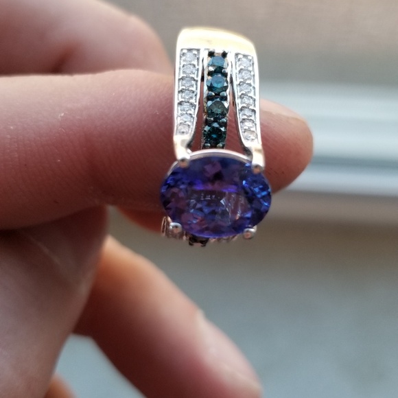 Tanzanite and diamond Ring - Picture 2 of 6